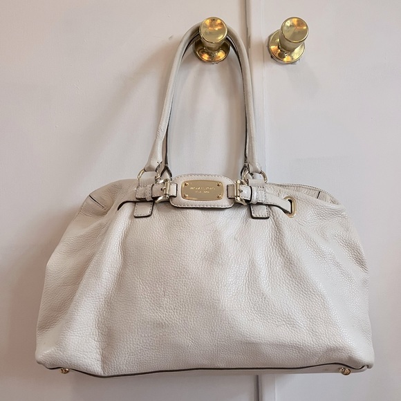 MICHAEL by Michael Kors leather cream shoulder bag purse - Picture 5 of 5